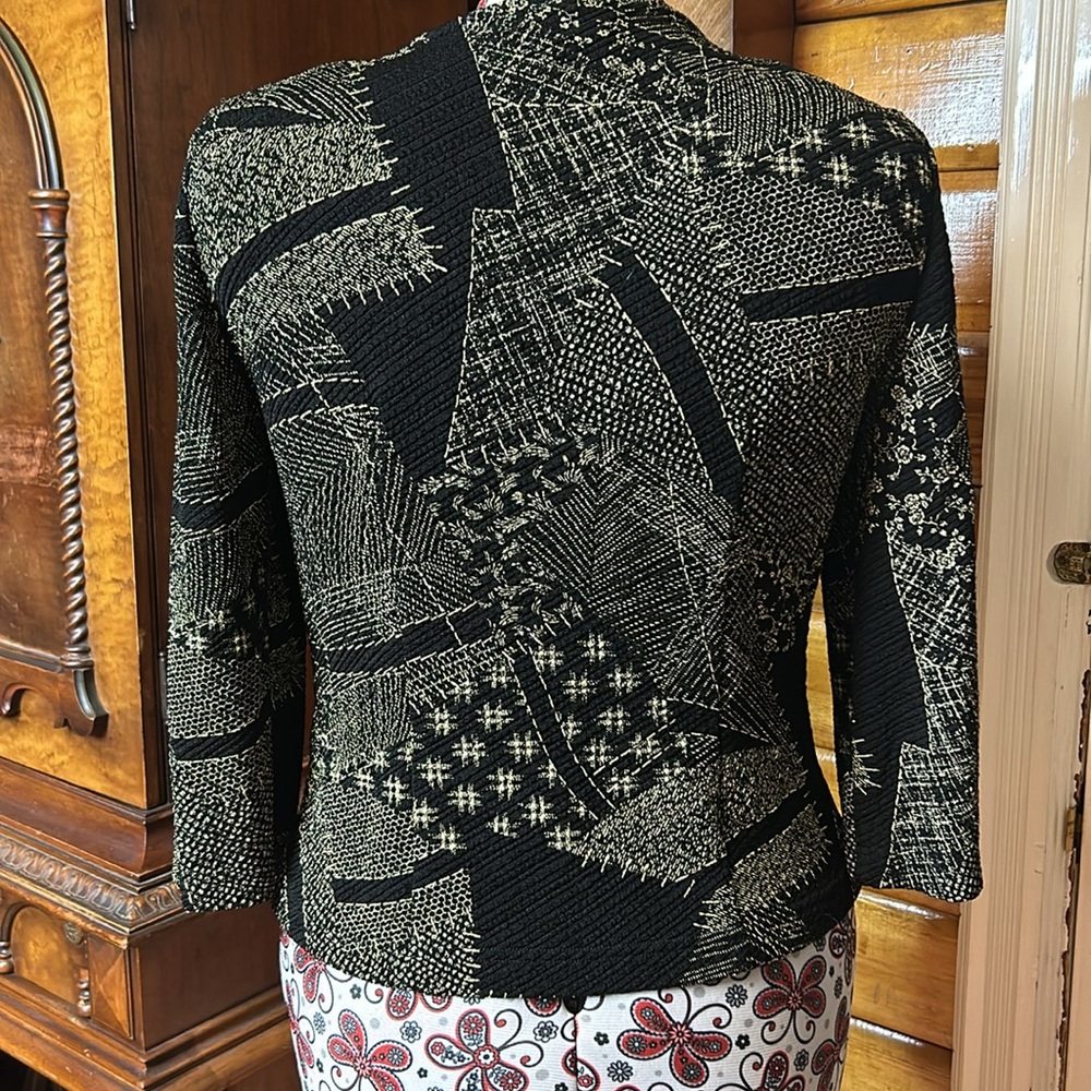 Joseph Ribkoff Abstract Geometric Patchwork Zip Jacket 10 - Picture 6 of 10